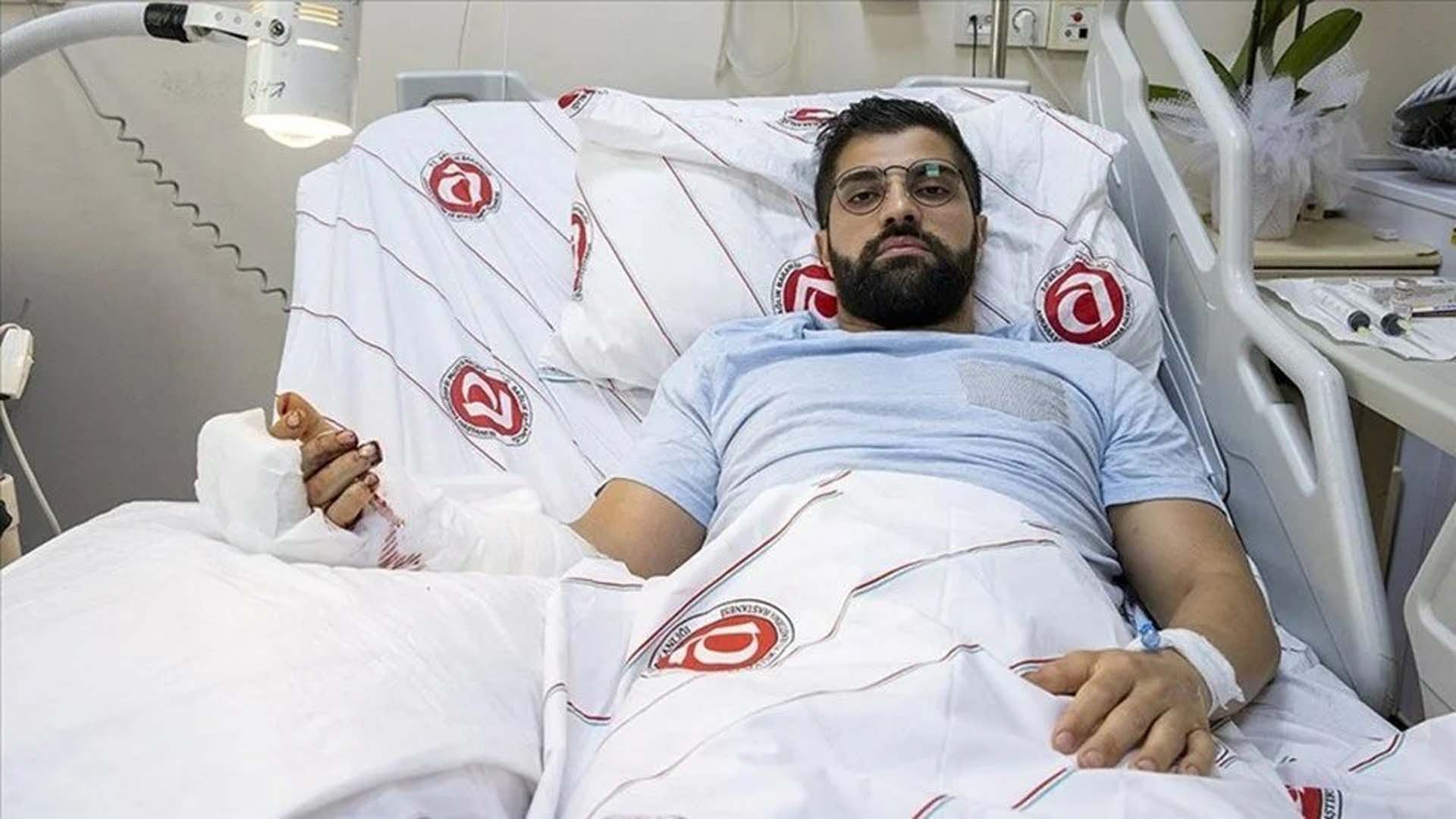 Bıçaklı saldırıda fiziksel ve psikolojik olarak altüst olan Doktor Ertan İskender, saldırının ardından göreve dönemiyor