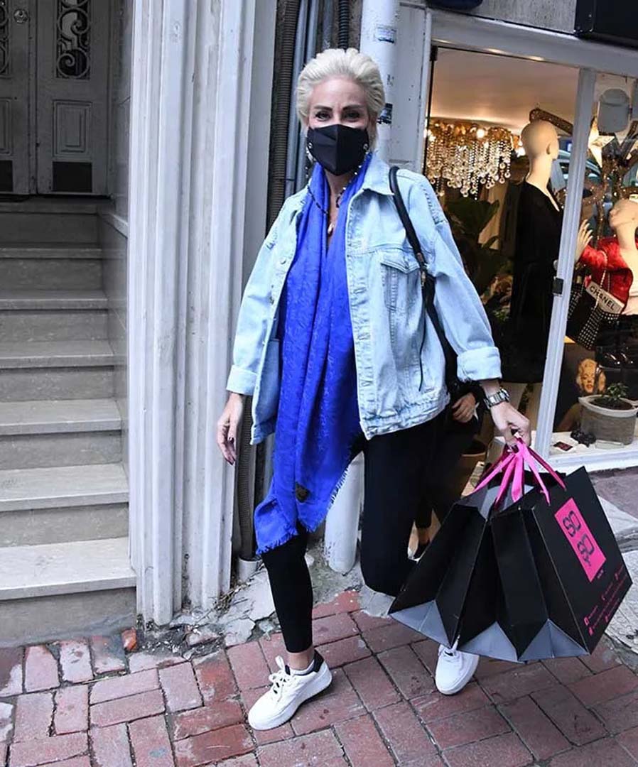 Zor günleri atlattığını belirten Linet, 10 gün boyunca yoğun bakımda yattığını açıkladı