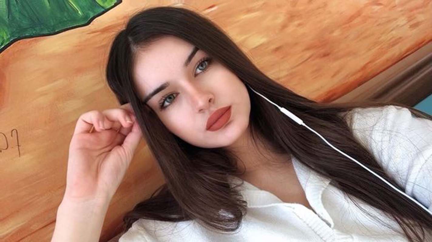 Şantaj yapılarak cinsel istismara uğrayan Aleyna Ağgül canına kıydı! Bıraktığı notta ölümüne neden olan kişiyi açıkladı!