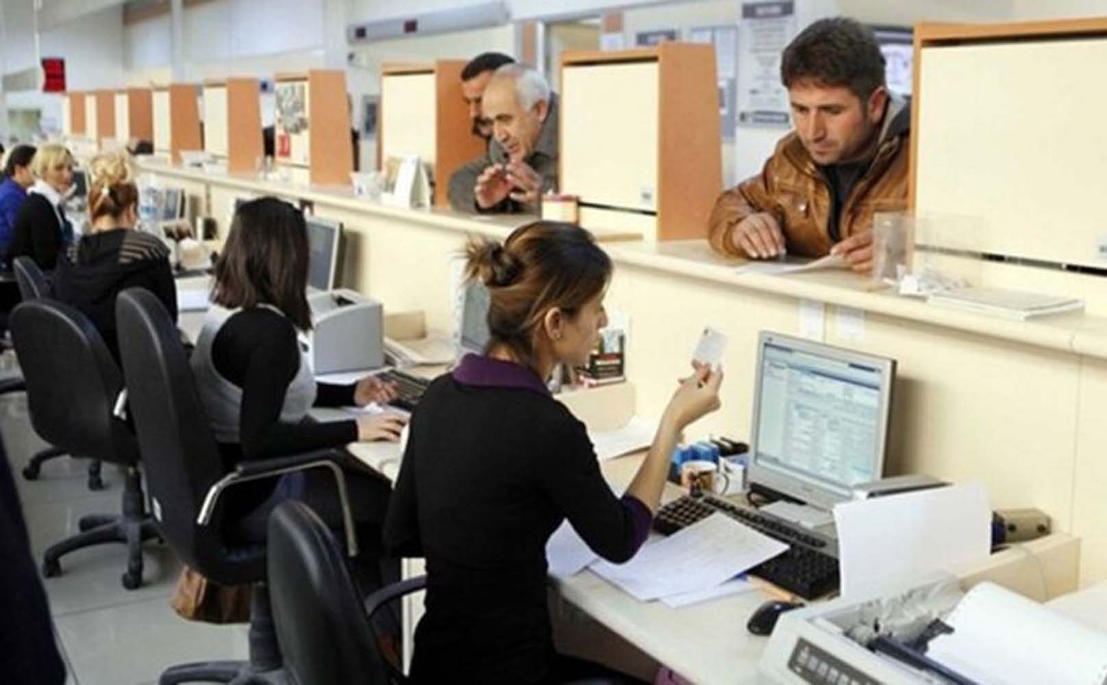 28 Ekim (bugün) bankalar açık mı? 28 Ekim 2022 Cuma bankalar çalışıyor mu, kaça kadar açık?