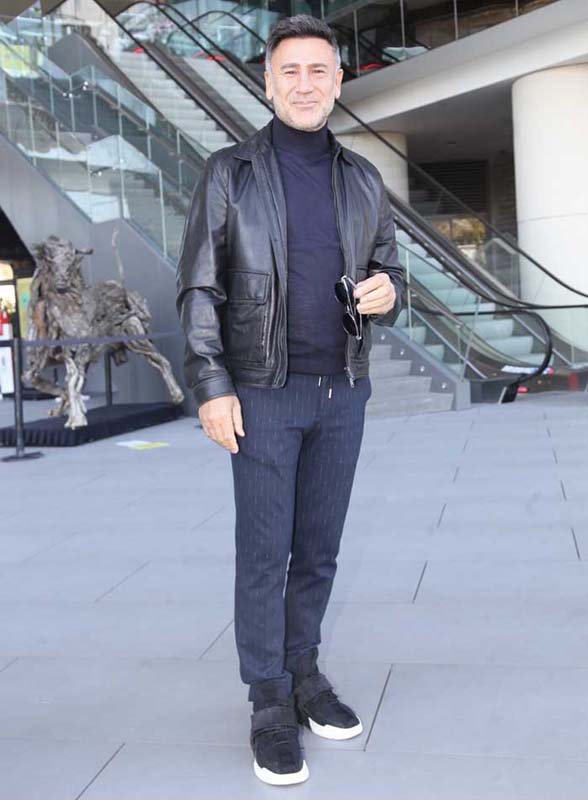 İzzet Yıldızhan'dan Bülent Ersoy hakkında çarpıcı sözler! Daha sabırlı çıktım dedi! Mustafa Keser'e hak verdi!