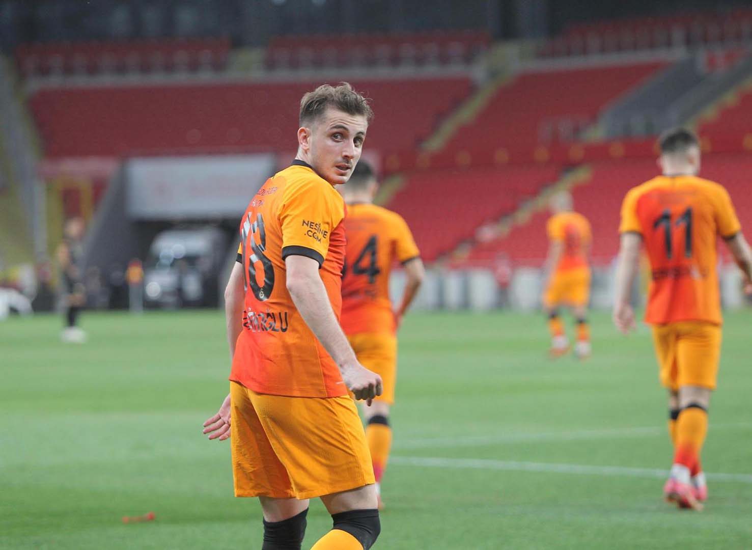 Bundesliga ekibinden Kerem Aktürkoğlu hamlesi! Teklif için devre arası bekleniyor!