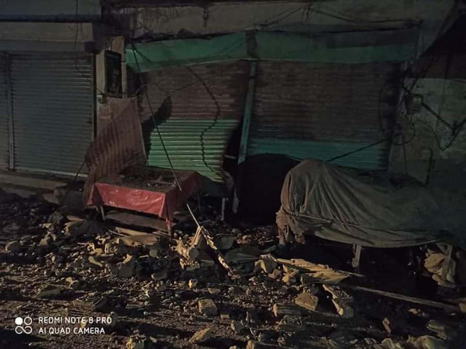 Pakistan, Harnai kentinde meydana gelen 5,9 büyüklüğündeki depremle sarsıldı: En az 20 ölü, 300'den fazla yaralı