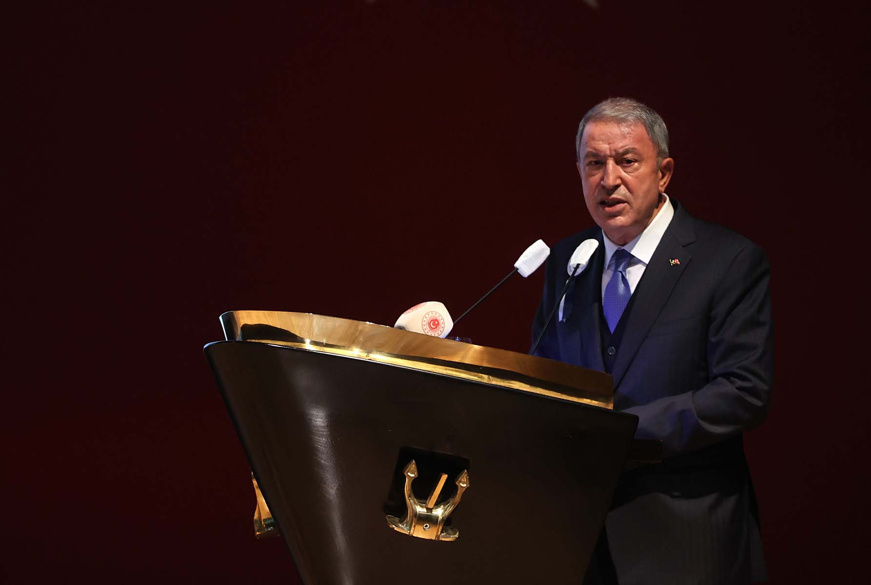 Bakan Akar, Yunanistan'ın faaliyetlerini değerlendirdi, uyardı: Türkiye’ye karşı üstünlük sağlayamazsınız, vazgeçin