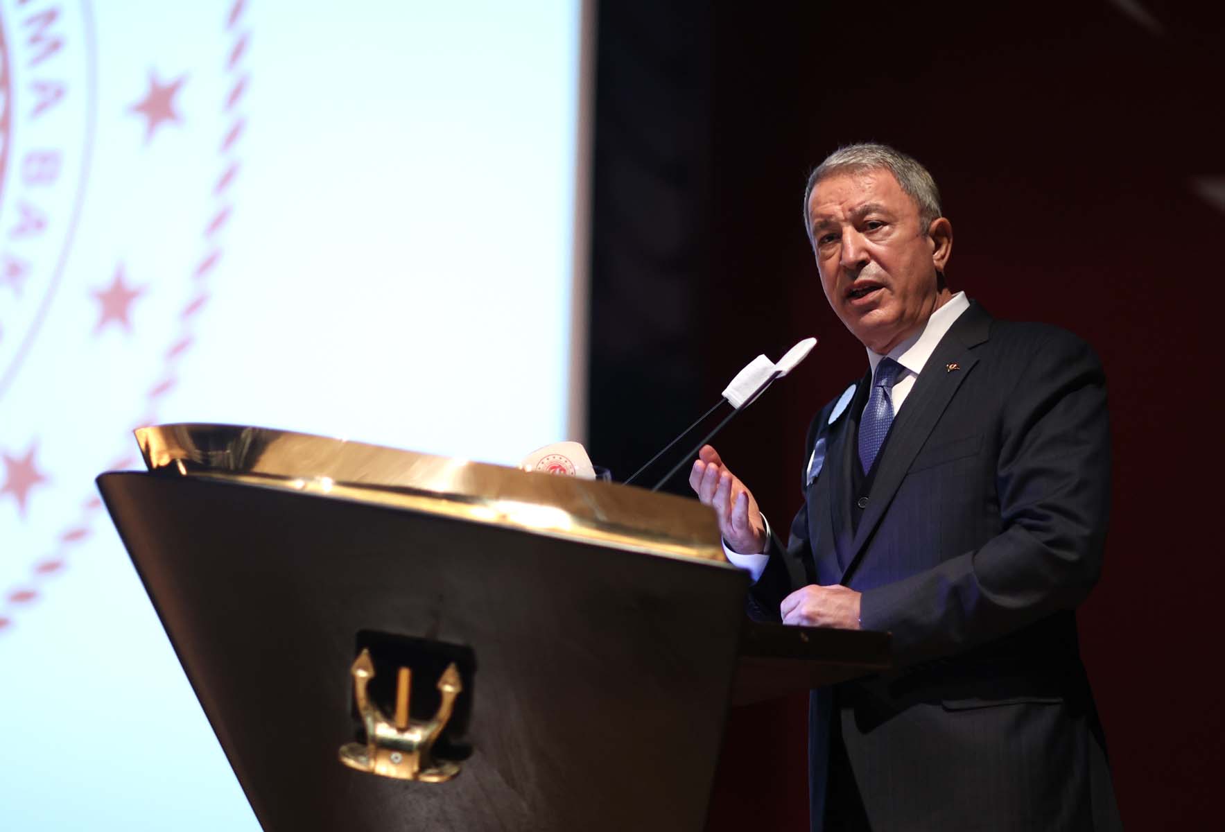 Bakan Akar, Yunanistan'ın faaliyetlerini değerlendirdi, uyardı: Türkiye’ye karşı üstünlük sağlayamazsınız, vazgeçin