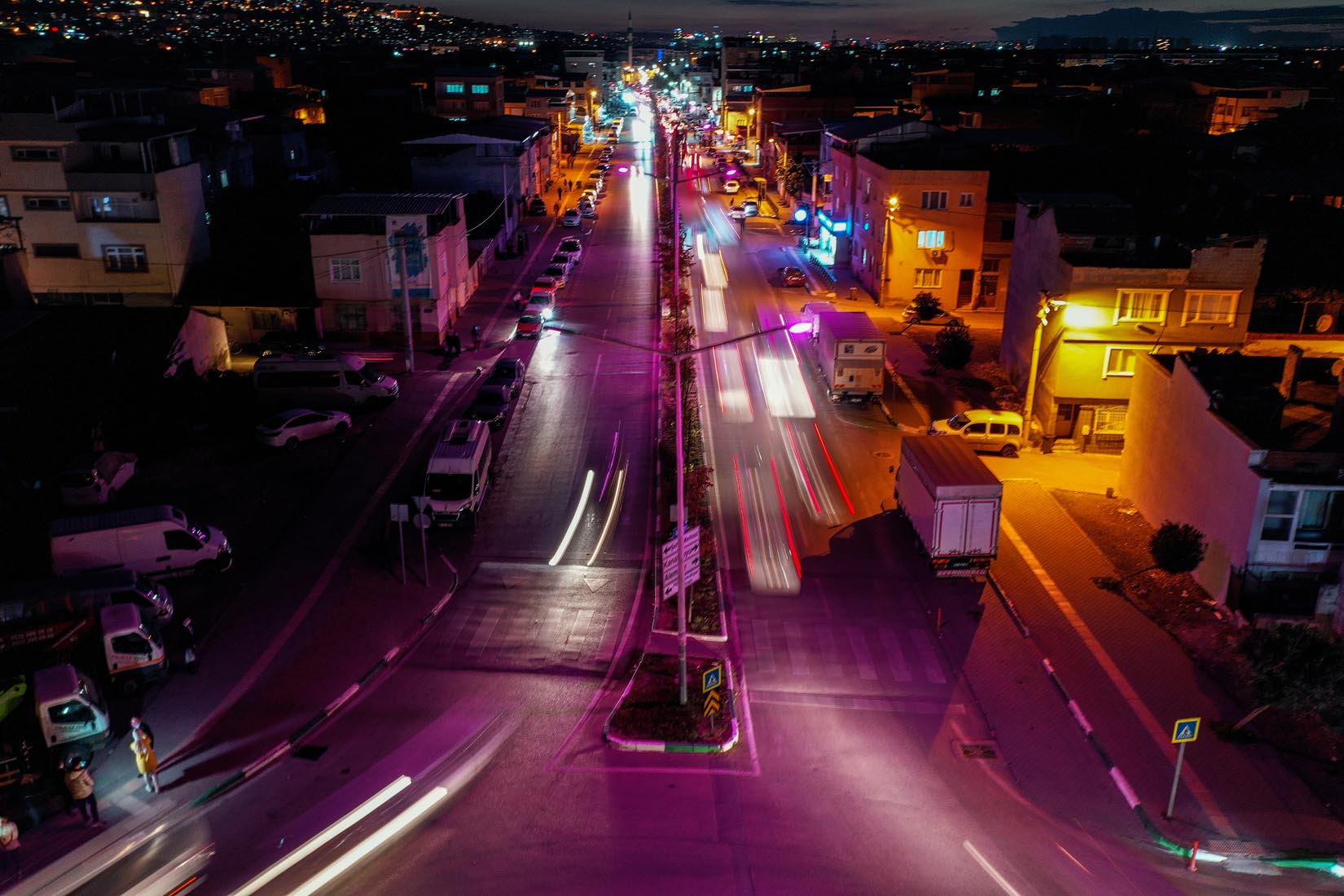 Bursa'da Meme Kanseri farkındalığına dikkat çekildi! Pembe Sokak Lambaları Projesi hayata geçirildi