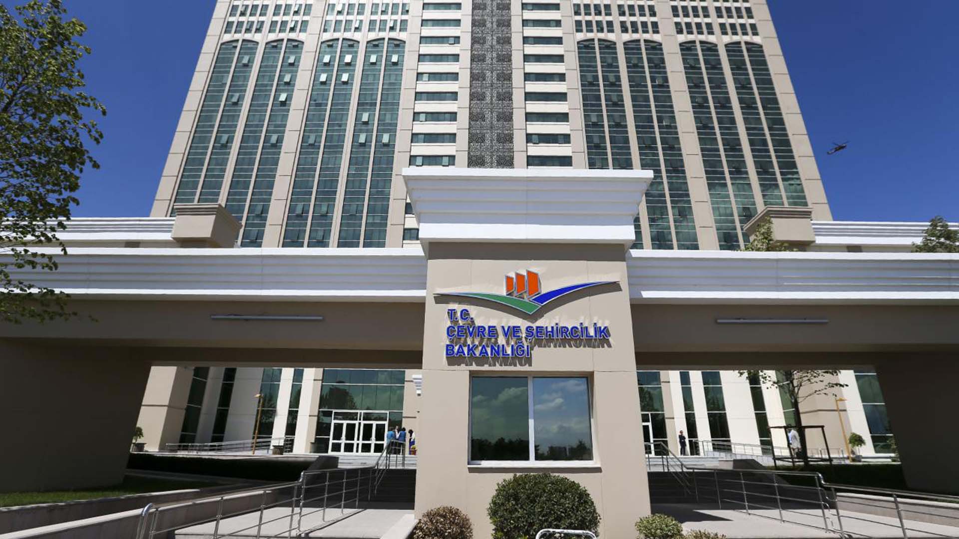 Cumhurbaşkanı Erdoğan'dan açıklama geldi! Çevre ve Şehircilik Bakanlığı'nın ismi değişti