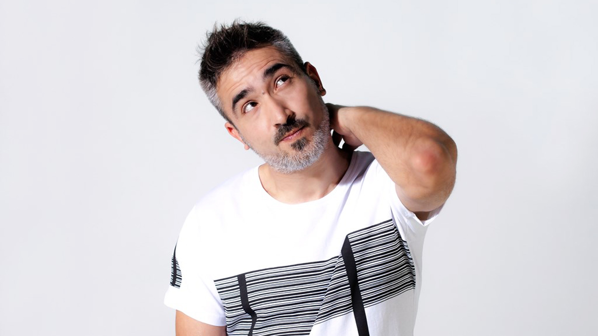 Ünlü rapçi Sagopa Kajmer'den haber alınamıyor! Konser ücretini alıp sahneye çıkmadan kaçtığı söyleniyor!