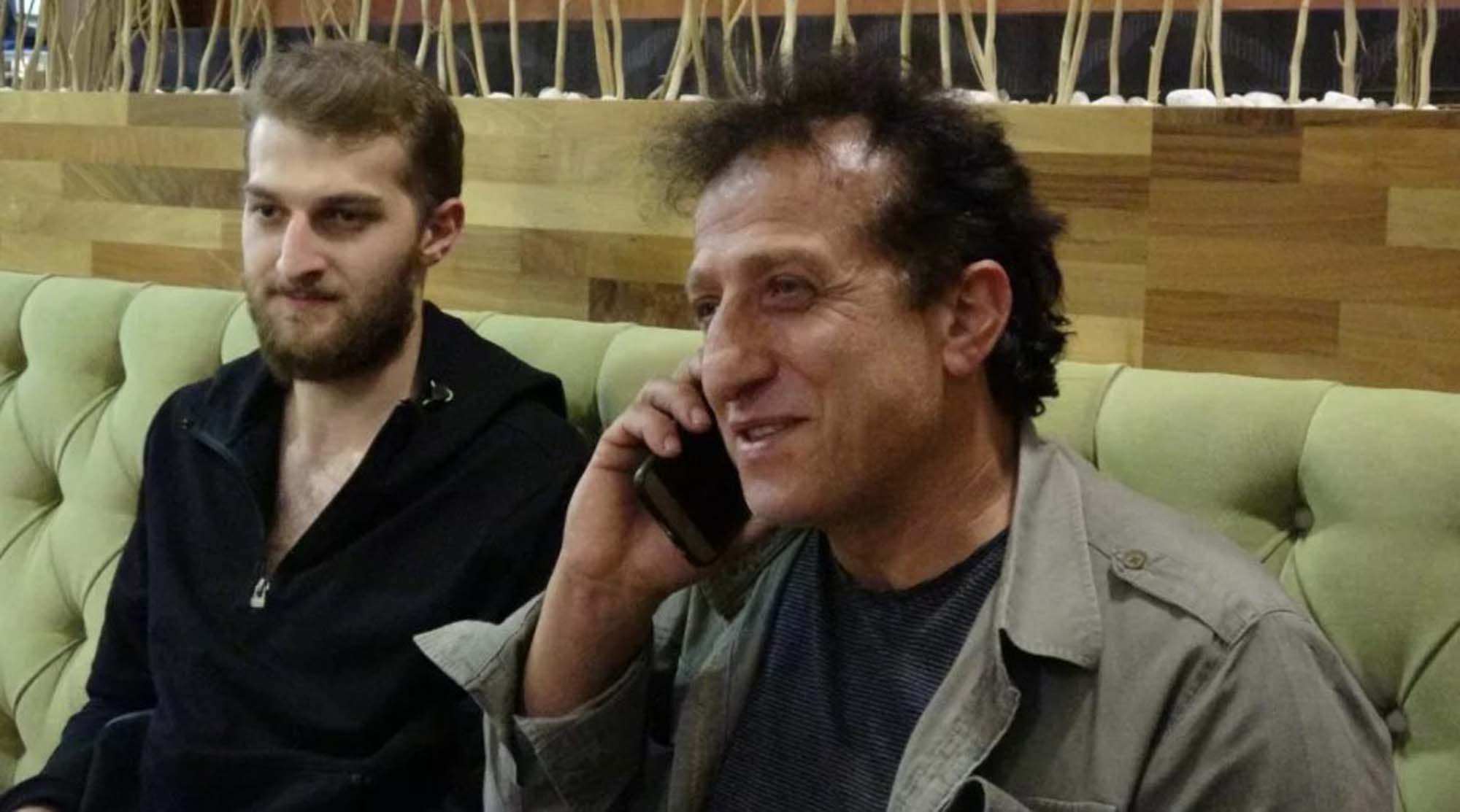 Çöpe elini daldırdı ve zengin oldular! Umudu olmadığı için çöpe attığı kazı- kazandan ikramiye çıktı!