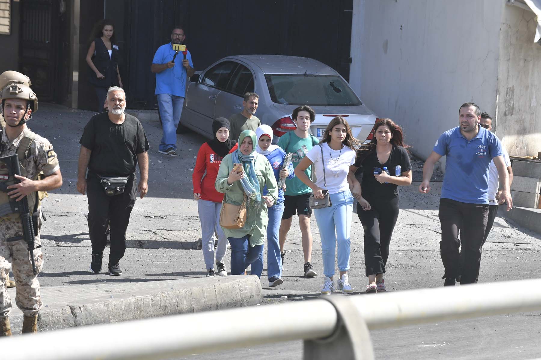 Lübnan'da ortalık karıştı! Hizbullah ve Emel Hareketi destekçilerine ateş açıldı: 4 ölü, 20 yaralı 