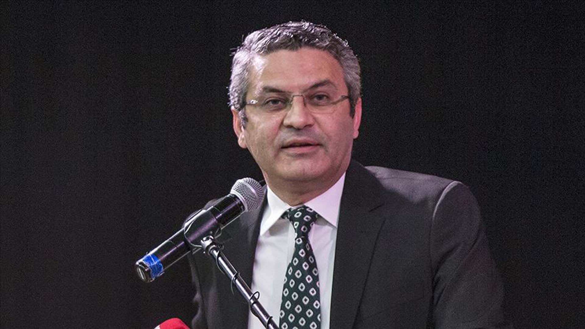 Zafer Şahin skandalı tek tek yazdı! CHP'li Oğuz Kaan Salıcı'nın eşinin kuzeninin İBB'den üç maaş aldığını iddia etti 