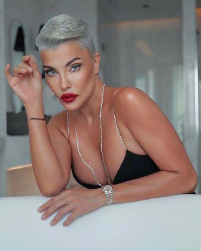 Deniz Akkaya ölümle tehdit ediliyor! Soluğu savcılıkta aldı! Tırnaklarımla ciğerini söküp yiyesim var