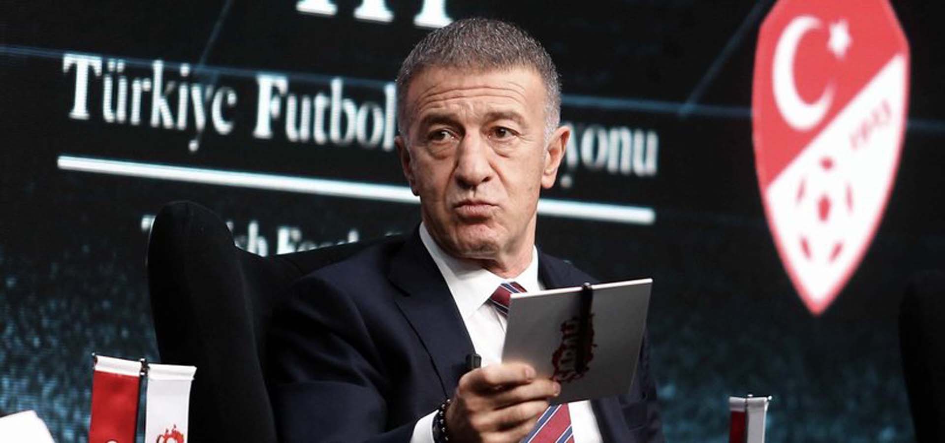 Kulüpler birliğinden şok istek! 4 hakemin sözleşmesinin feshini talep ettiler!