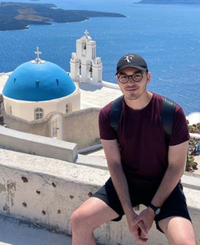 Menajerimi Ara'nın Diclesi Ahsen Eroğlu ile Hira Tekindor'un samimiyeti kafaları karıştırıyor! İkili arasında aşk var mı?