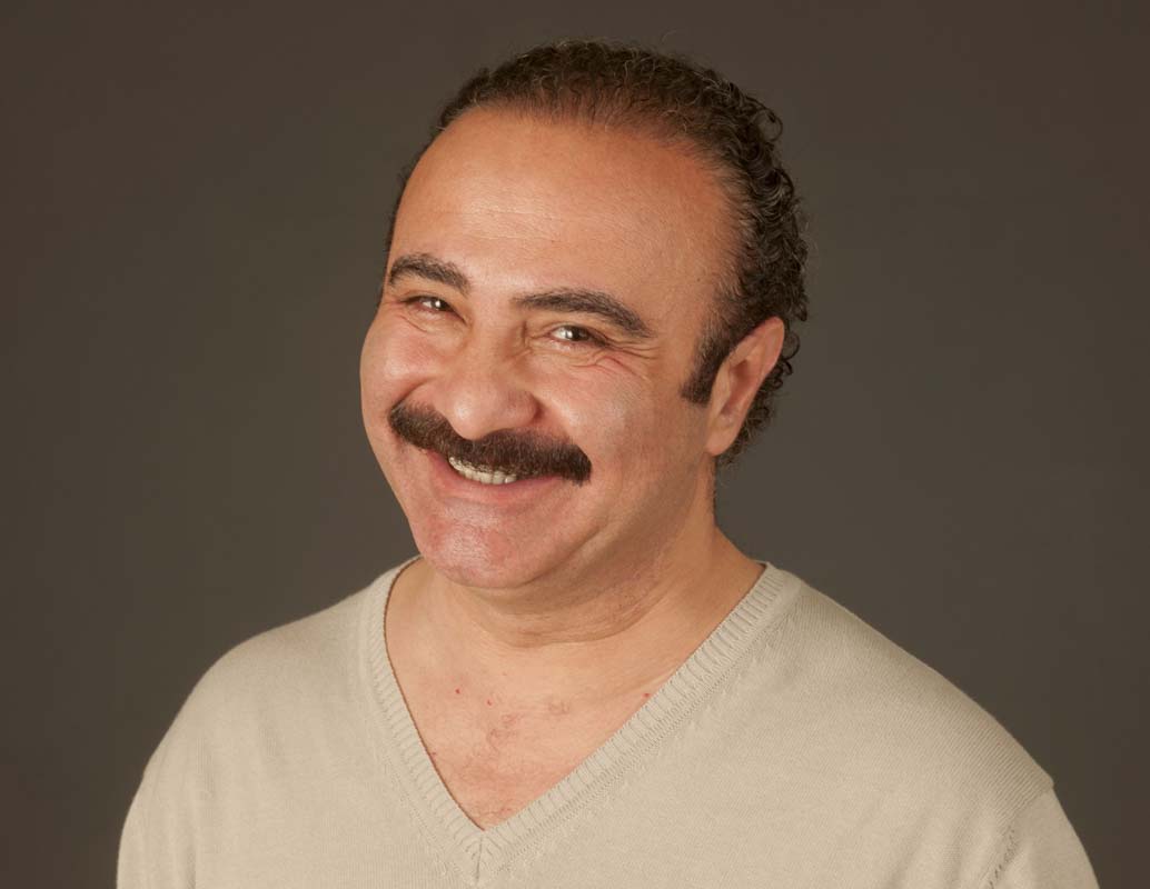 Leyla ile Mecnun seti hakkında şaşırtan iddia! Ahmet Mümtaz Taylan yardımcı yönetmene telefon mu fırlattı?