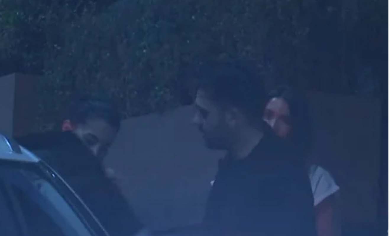 Sibel Can'ın oğlu Engincan Ural fena yakalandı! Eğlence sonrası 2 kadınla otele gitti!