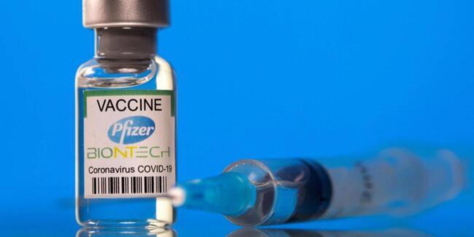 Üçüncü dozun yüzde 95'lik başarı oranı rahat nefes aldırdı! Pfizer CEO’su: Hatırlatma dozu normalleşmede büyük rol oynuyor