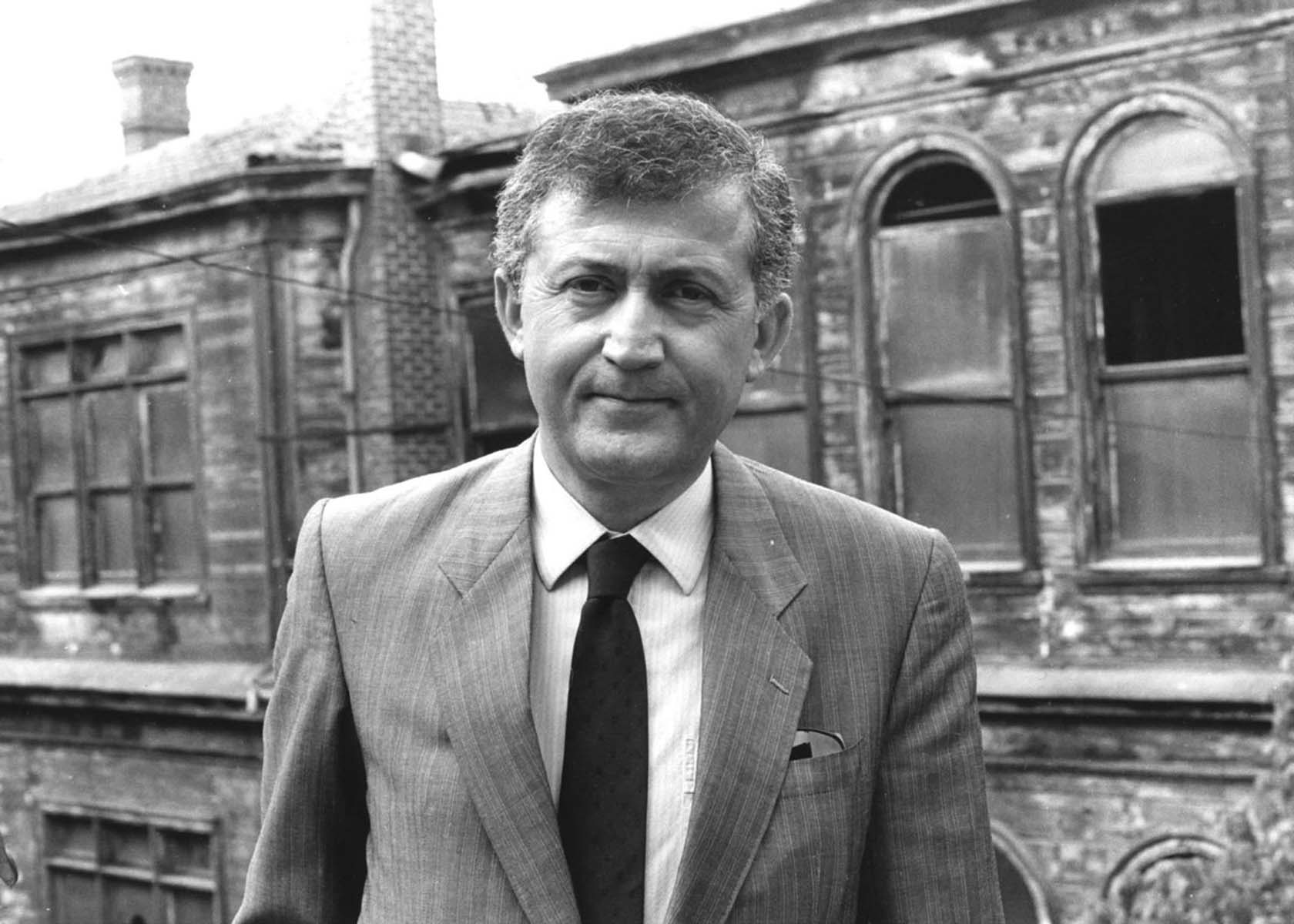 Ahmet Taner Kışlalı kimdir? Aslen nerelidir? Kaç yaşında, neden, nasıl öldü? Ahmet Taner Kışlalı biyografisi 