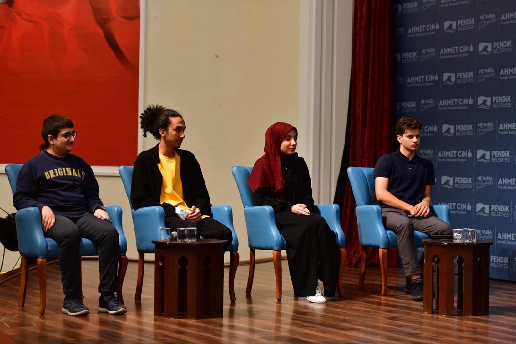 Başkan Ahmet Cin, ikincisi düzenlenen Ahmet Abi’yle Konuşuyorum Programında gençlerle buluştu