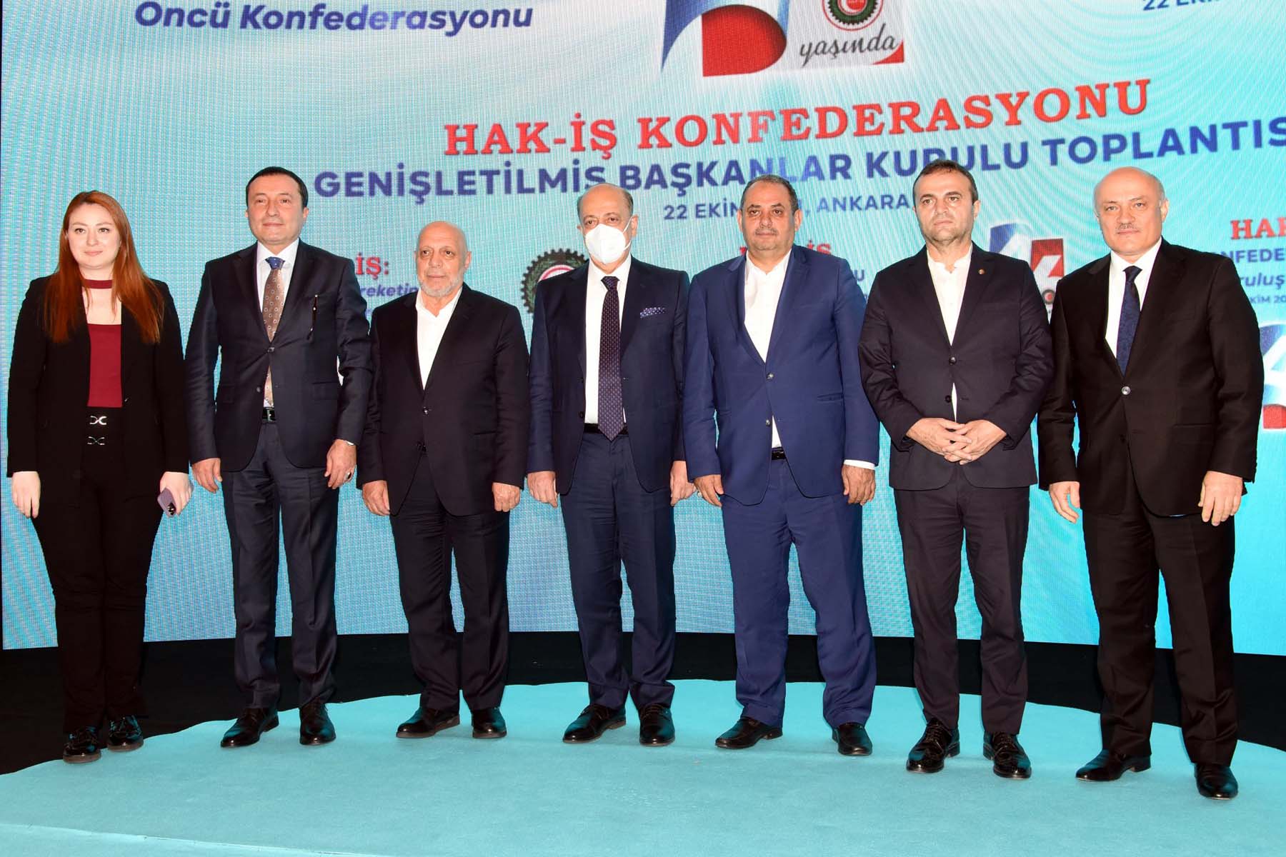 Milyonlar bu açıklamalara kilitlenmişti! Kimsenin kuşkusu olmasın diyen Bakan Bilgin'den asgari ücret ve 3600 ek gösterge müjdesi 