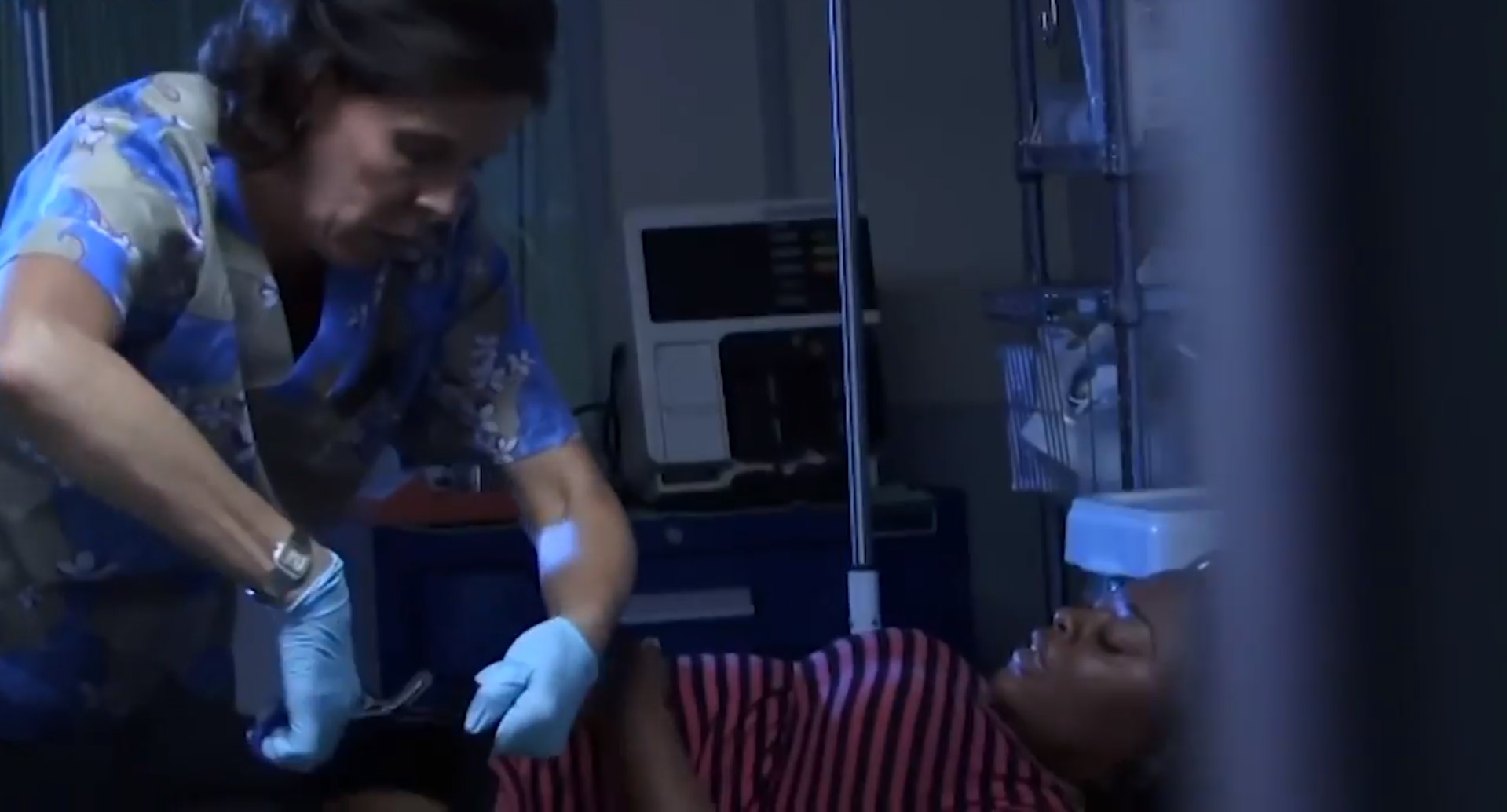 Meğer bebeği pantolonunda doğmuş! Böyle olay ne görüldü ne de duyuldu!