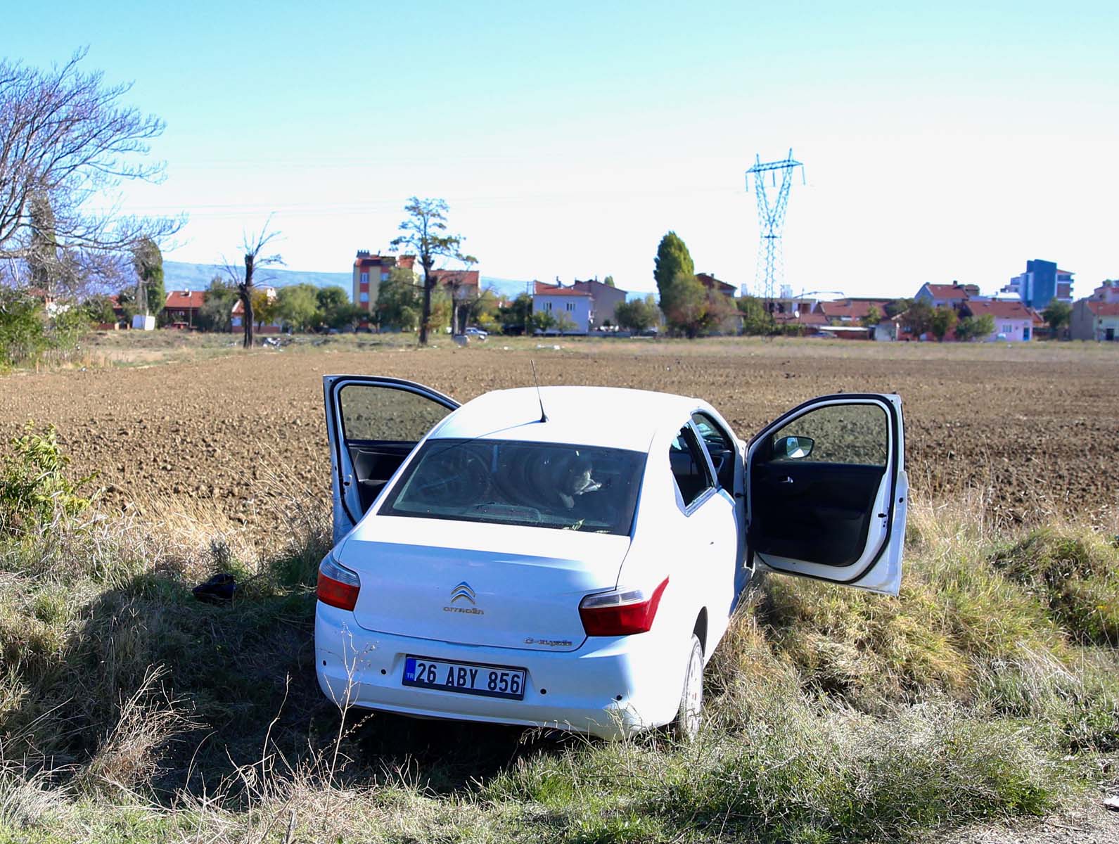 Korkunç olay! Yücel Çelik isimli vatandaşın aracında ölü bulundu 