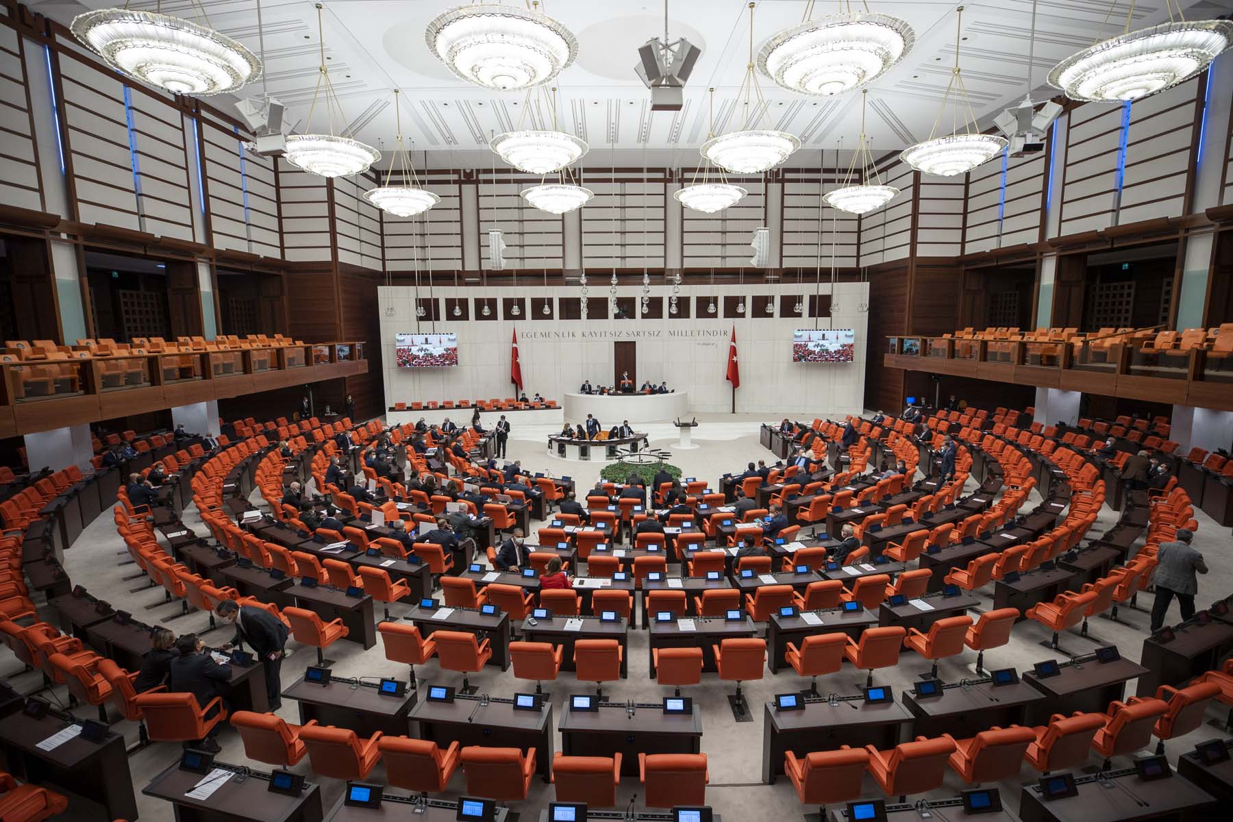 Son dakika | Grup Başkanvekili Özgür Özel açıkladı! CHP, Irak ve Suriye tezkerelerine hayır oyu verecek