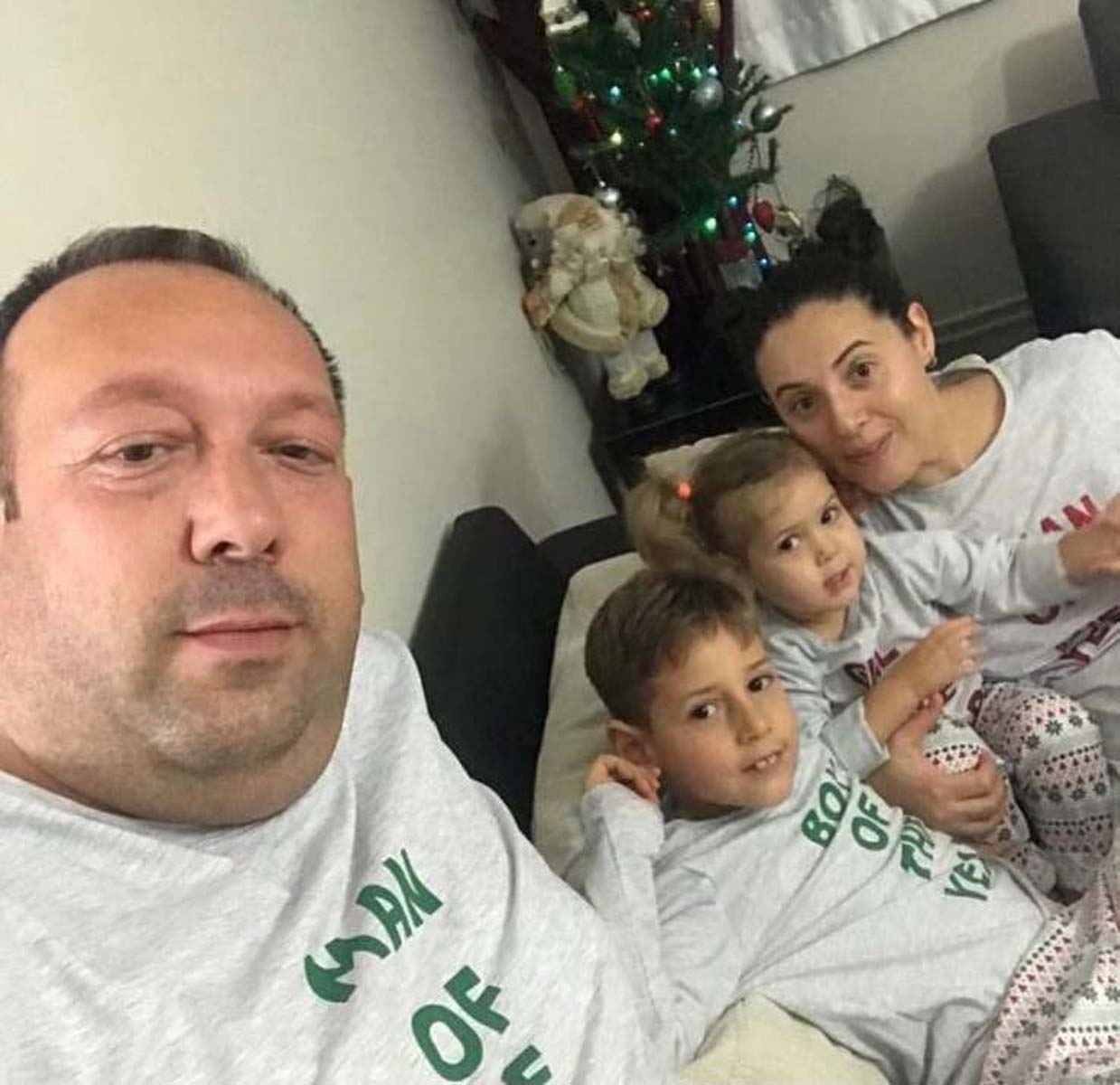 İzmir depreminin mucizesi Ayda Gezgin, annesinin adının verildiği parkta oynadı! Acılı baba: Keşke Ayda'yı burada eşimle beraber parkta oynatsaydık