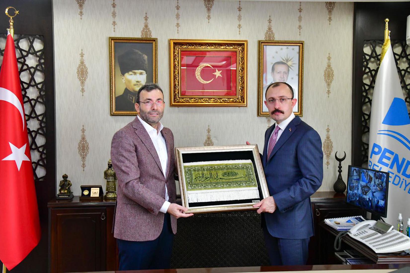 Ticaret Bakanı Mehmet Muş, Pendik’e geldi: Yatırımlar hakkında sunum yapıldı