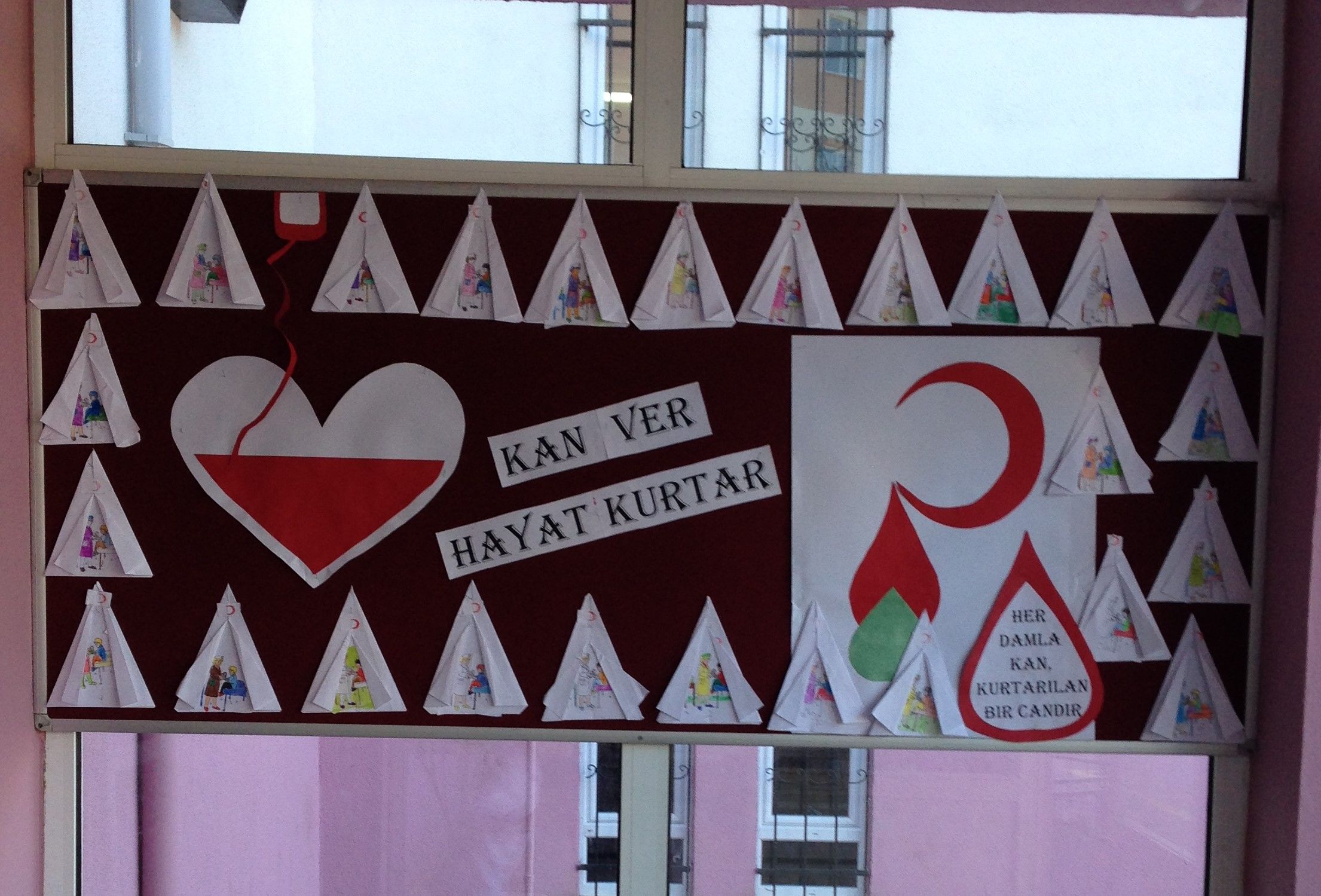 Kızılay haftası ile ilgili şiirler 2021 | Kızılay Haftası ile ilgili görseller, sınıf panosu 2021