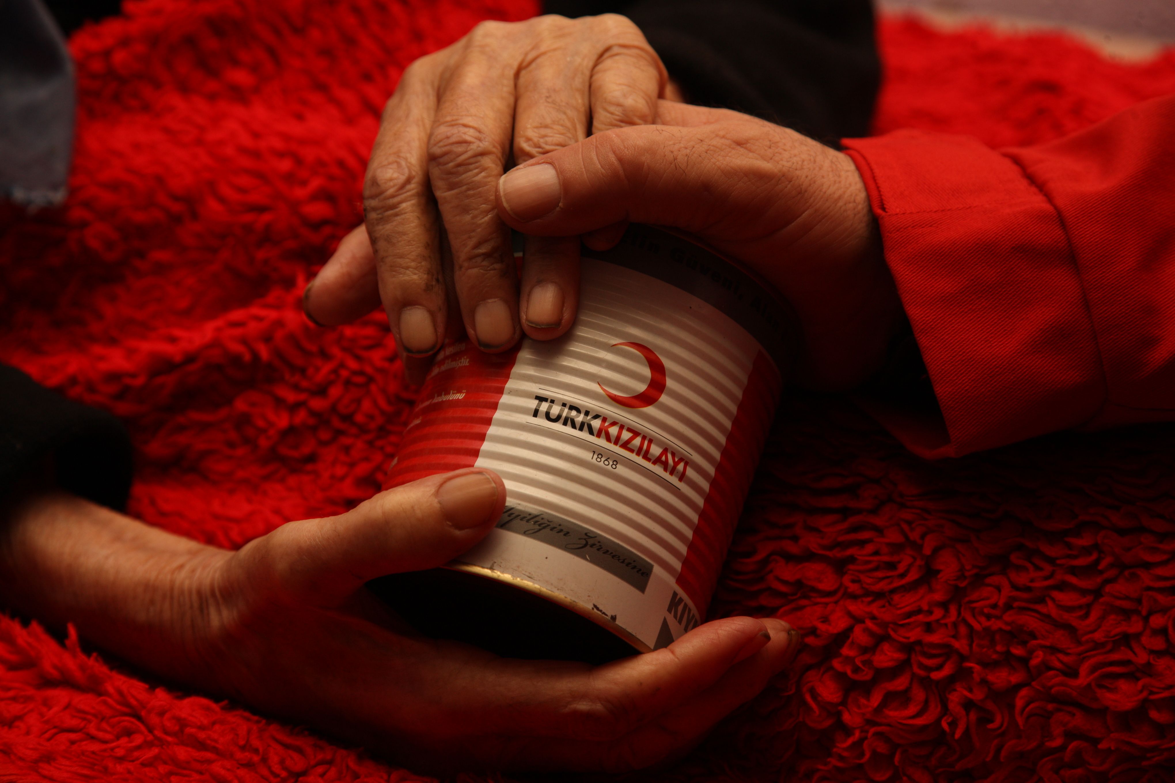 Kızılay haftası ile ilgili şiirler 2021 | Kızılay Haftası ile ilgili görseller, sınıf panosu 2021