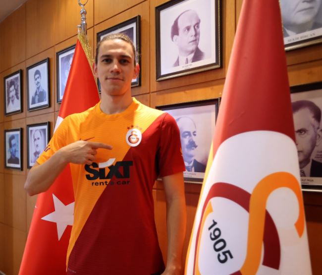 Resmen açıklandı! Taylan Antalyalı 4 yıl daha Galatasaray'da