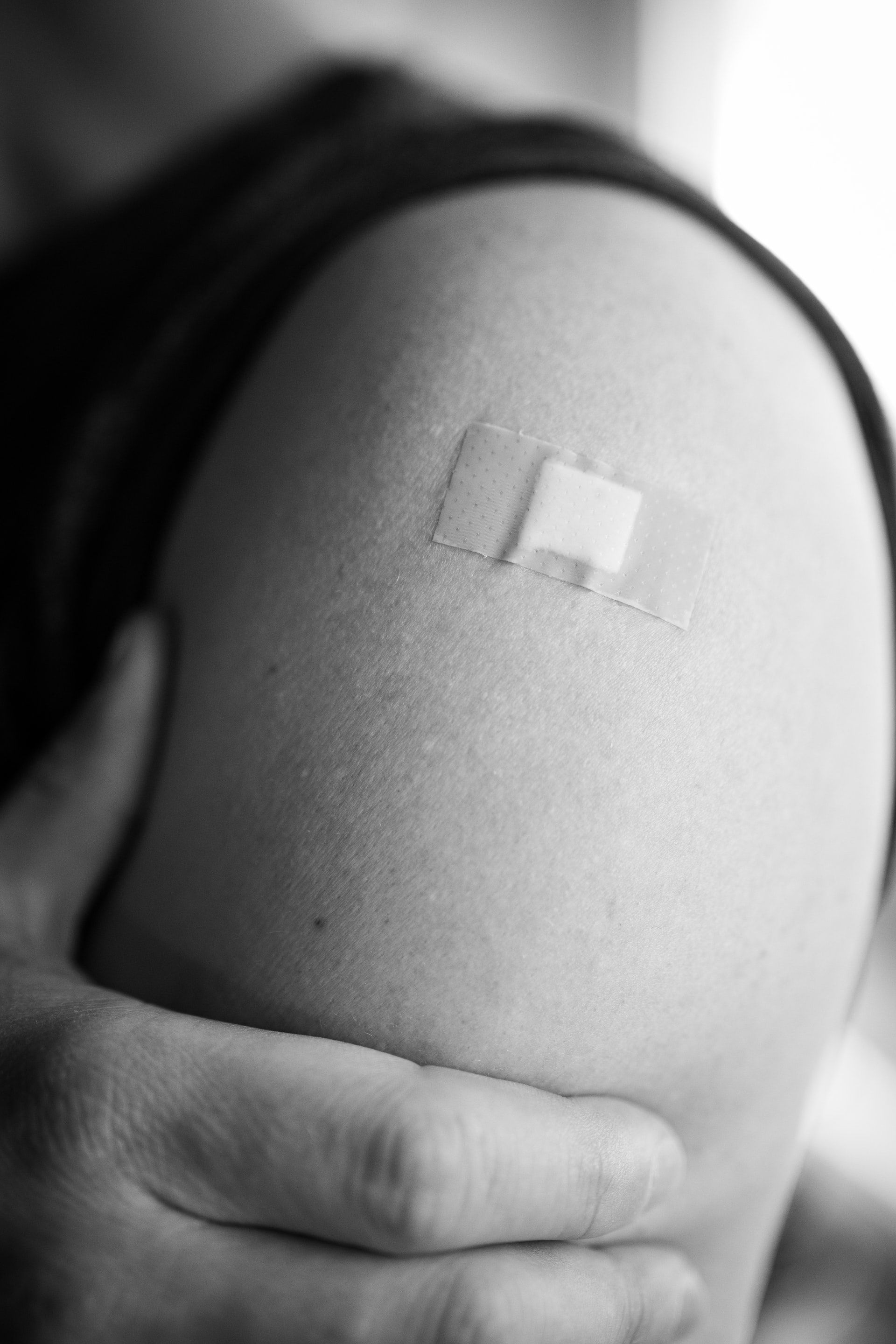 Aşılama durma noktasına geldi! İstanbul Aile Hekimliği Derneği Başkan Yardımcısı açıkladı! Dr. Esin Ayfer Çulha Dildök: Anne ölümleri arttı!