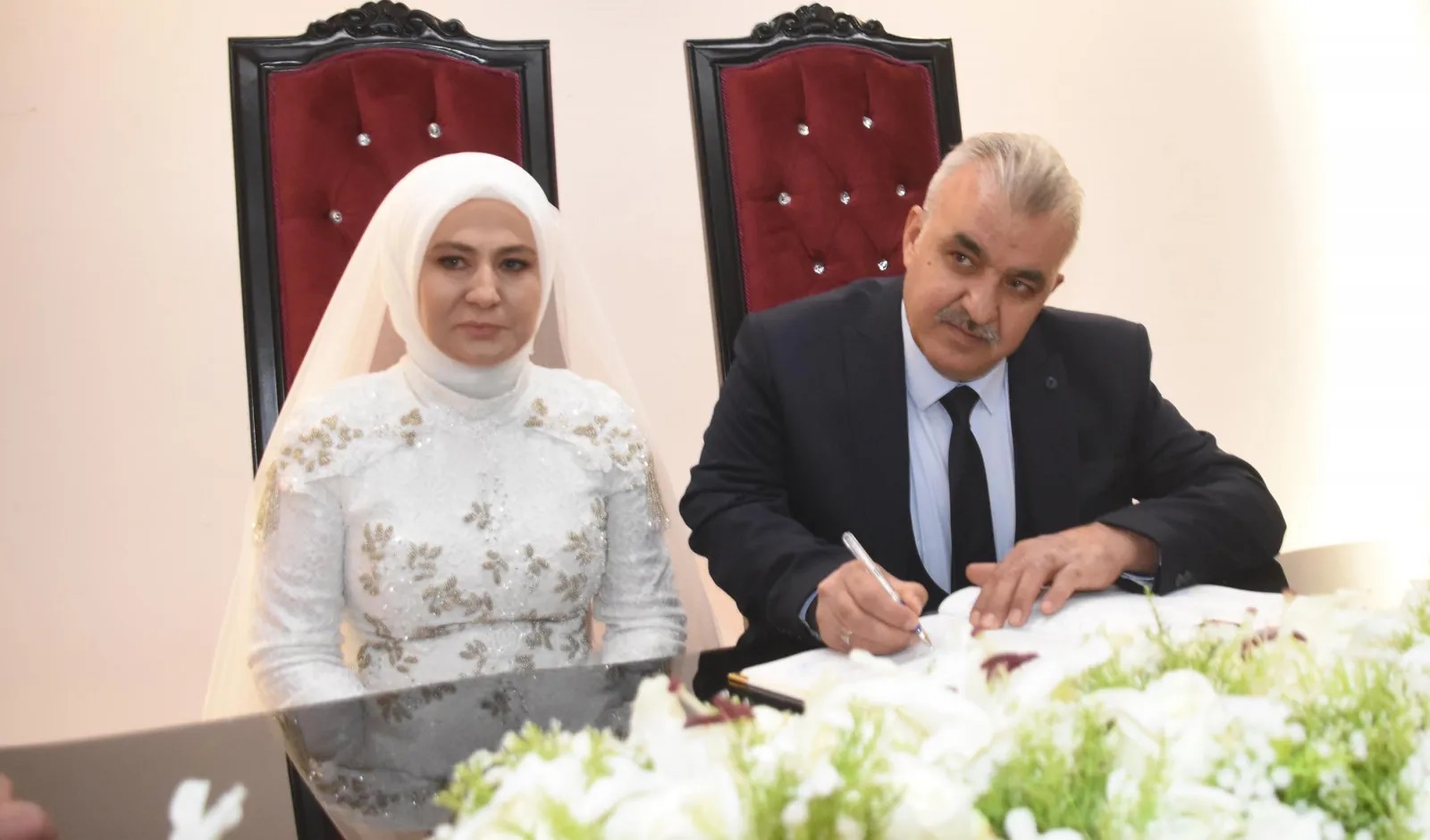 Kayseri'de Azmi Bulut ile Mualla Beytül 1986 yılında nişanlandılar! Dünya evine ise 35 yıl sonra girebildiler