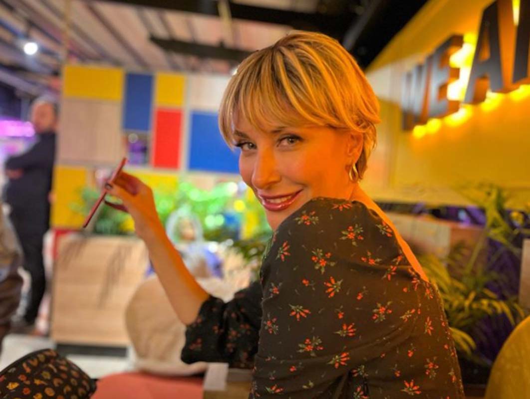 Gülse Birsel de Gupse Özay'la birlikte Squid Game çılgınlığına katıldı! Dev bebek olduğu video ilgi çekti!