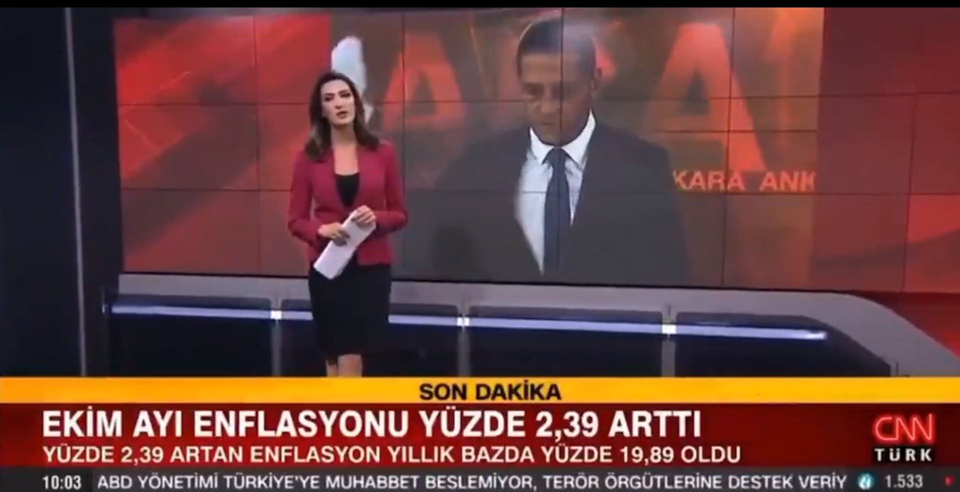 CNN muhabiri Serhat Dal canlı yayında yanlış soru sorulması üzerine sinirlenerek kağıtları fırlattı! O anlar kameralara yansıdı!