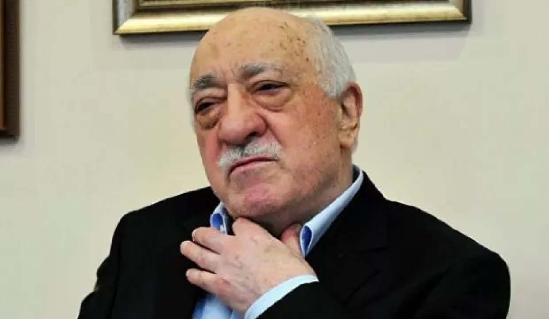 FETÖ elebaşı Fetullah Gülen'in 15 Temmuz darbe mesajını kimlerle birlikte verdiği ortaya çıktı