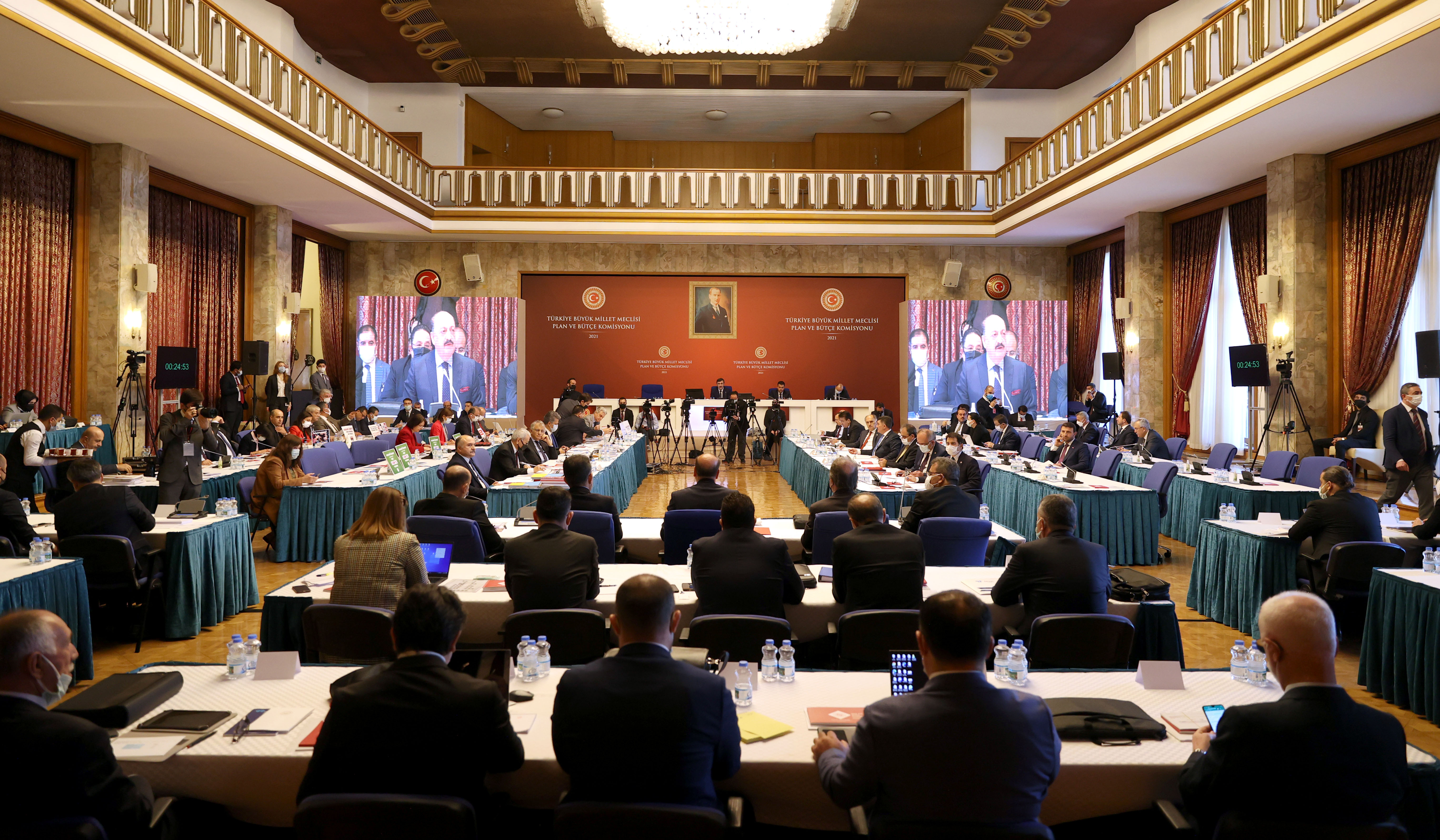 Son dakika | Bakan Vedat Bilgin'den asgari ücret açıklaması: Türkiye gündeminden çıkaracak bir düzenleme yapacağız