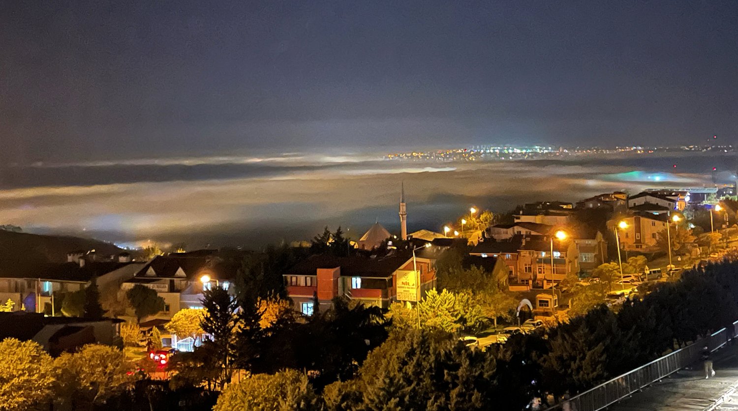 İstanbul değil "Sistanbul"! Kenti etki altına alan sis bu defa korkuttu!