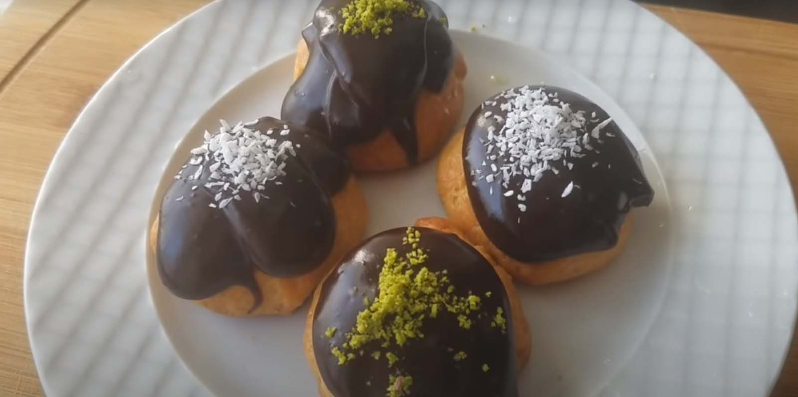 Tatlı krizin geldiyse bu tarif tam senlik! Gelinim Mutfakta çikolata soslu baba tarifi 