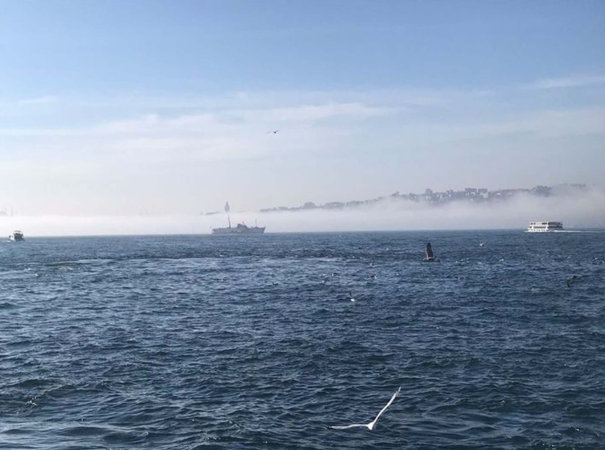 İstanbul değil Sistanbul! İstanbul Akşam saatlerinde sis içinde kaldı!