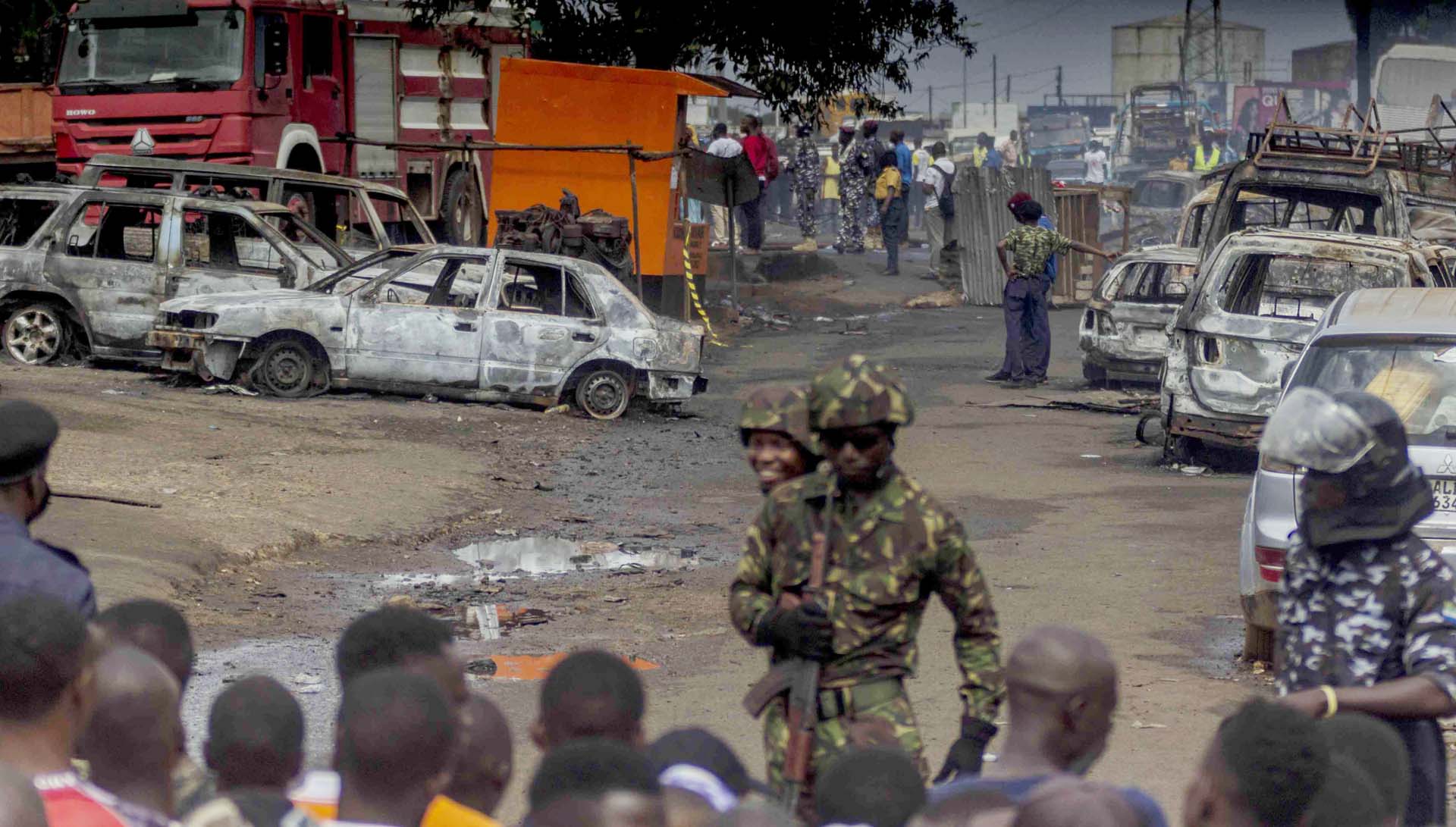 Sierra Leone'de yakıt tankeri ile araç çarpıştı: Ölenlerin sayısı 101'e yükseldi 