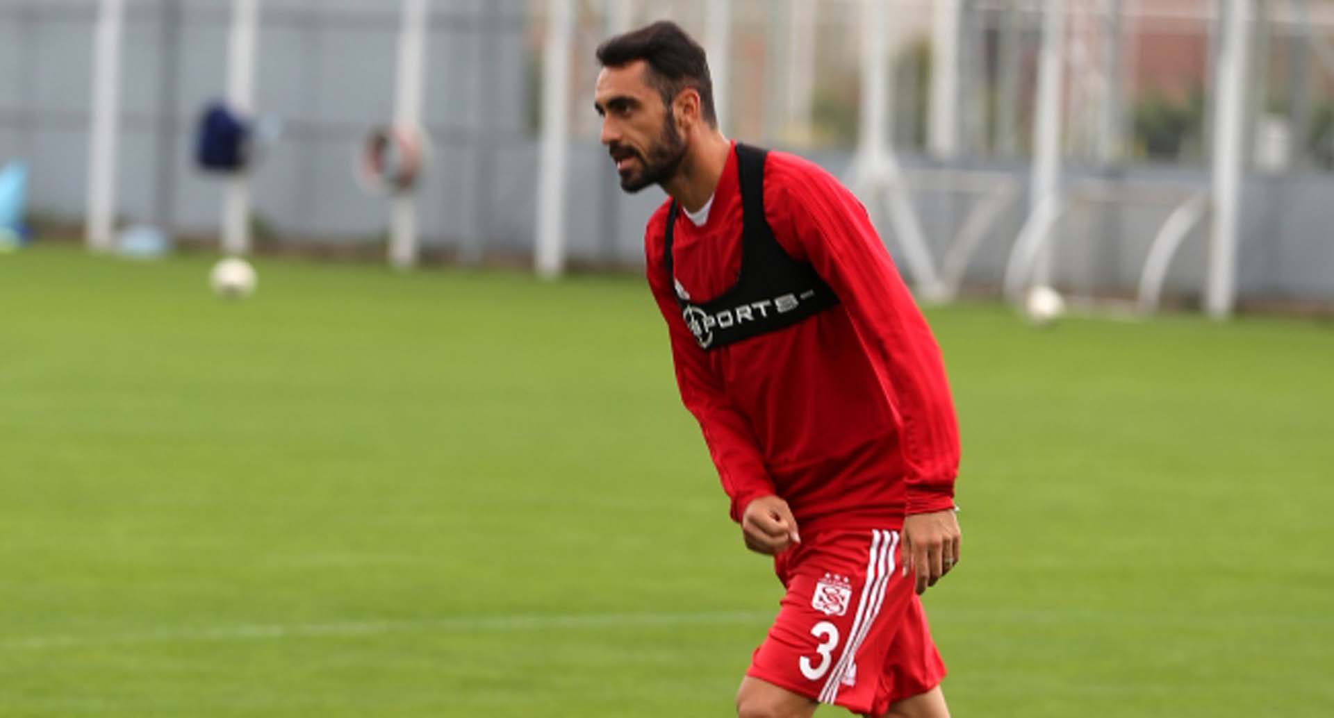 Trabzonspor sol bek için harekete geçiyor! Luca Pellegrini ve Uğur Çiftçi hamlesi!