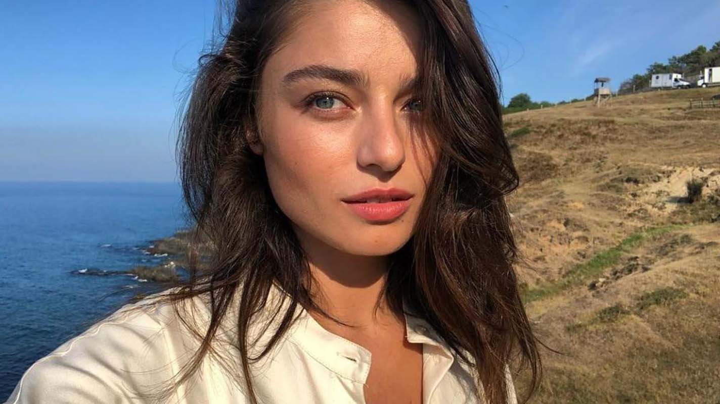 Ada Masalı'nın Haziran'ı Ayça Ayşin Turan'ın acı günü! Babasını kaybetti...