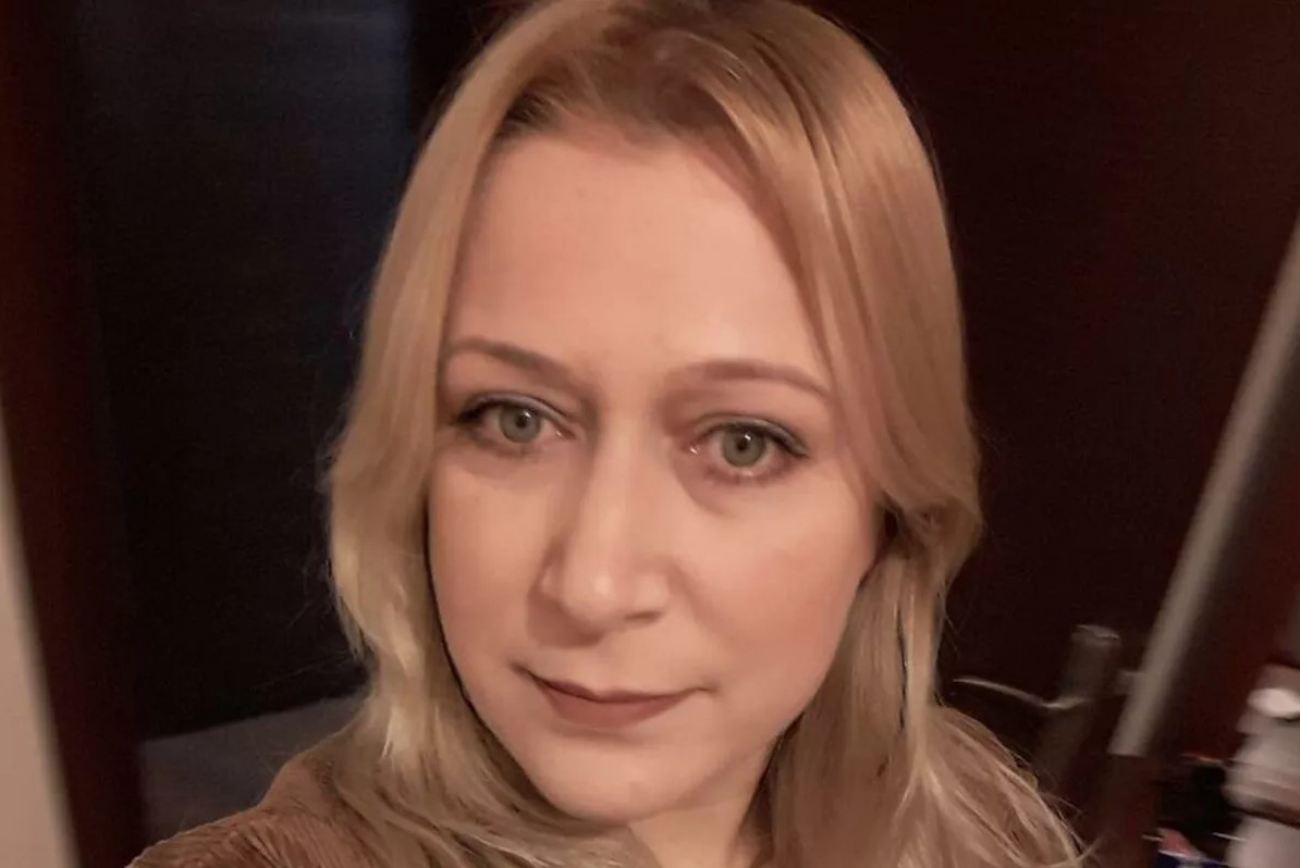 Adyın'da görev yaptığı servisten düşen hostes hayatını kaybetti!