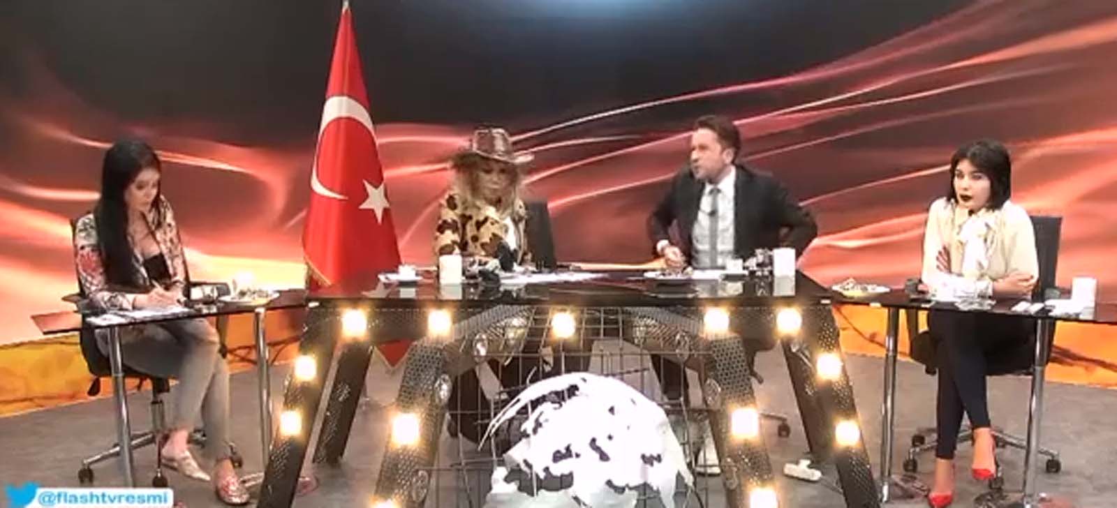 Tuğba Ekinci ile Türk - Kürt kavgasına giren Nihat Doğan siyasete atılıyor! HDP olabilir