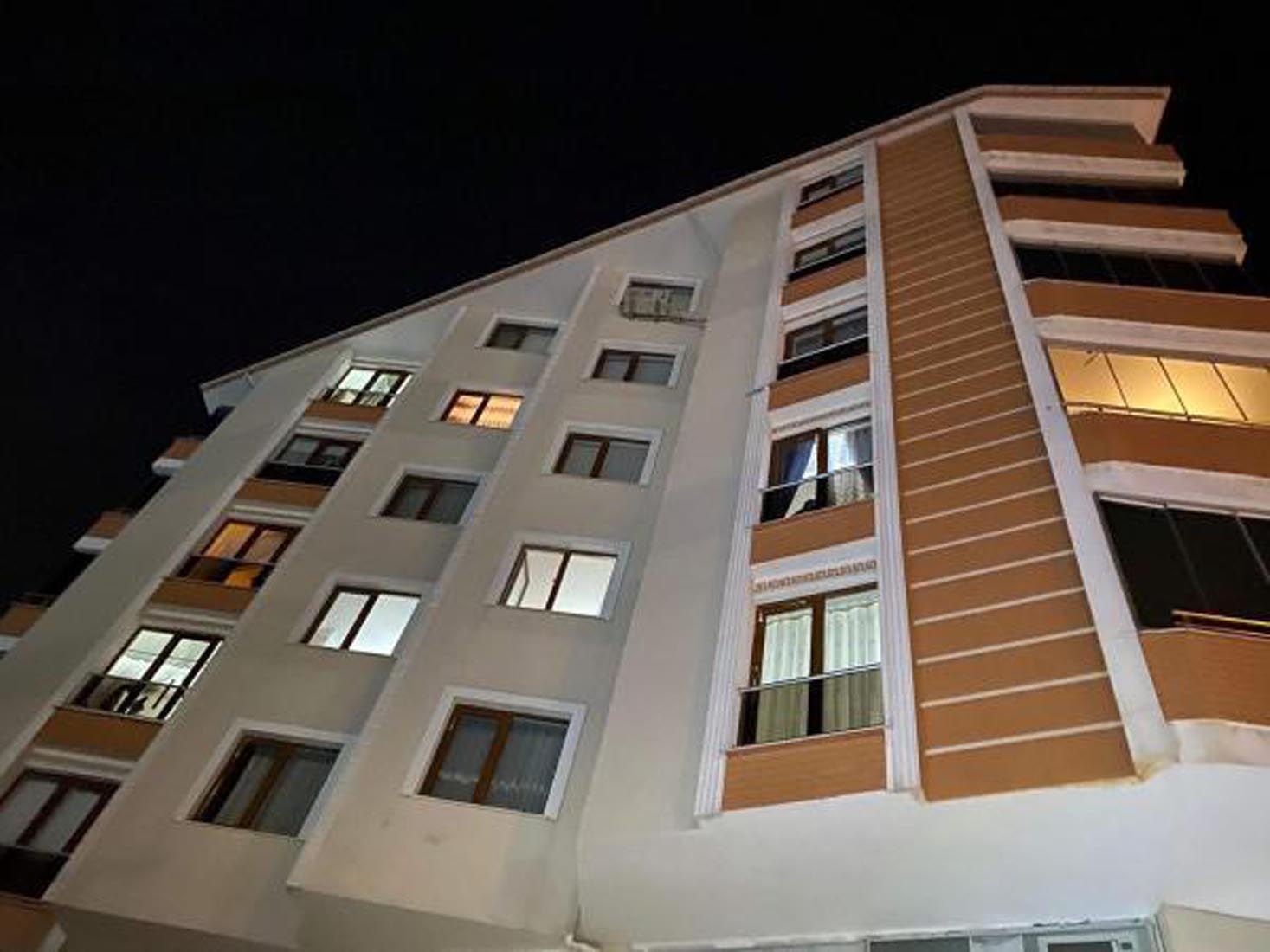 Tekirdağ'da vahşet! Bunalımdaki genç, anne ve babasını vurup intihar etti! Dehşet evinden sağ çıkan olmadı!