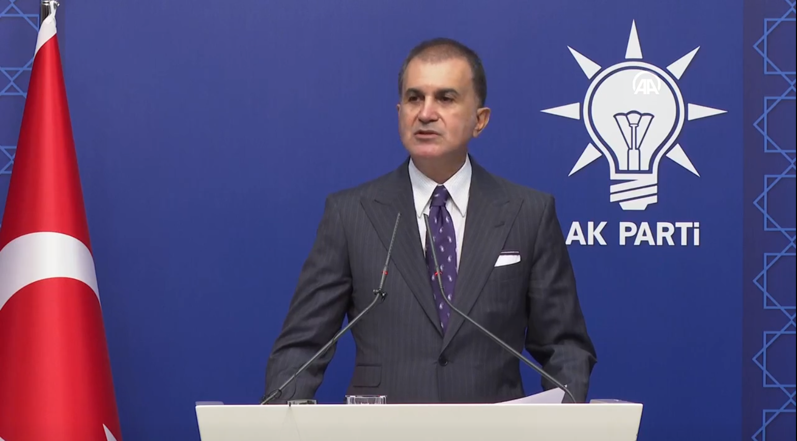 Son dakika | AK Parti Sözcüsü Ömer Çelik, MKYK toplantısı sonrası konuşuyor (canlı yayın)