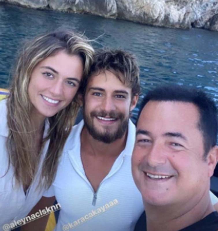 Survivor Batuhan ve Aleyna sarmaş dolaş görüntülenmişti! Batuhan Karacakaya çıkan haberlerle dalga geçti! 