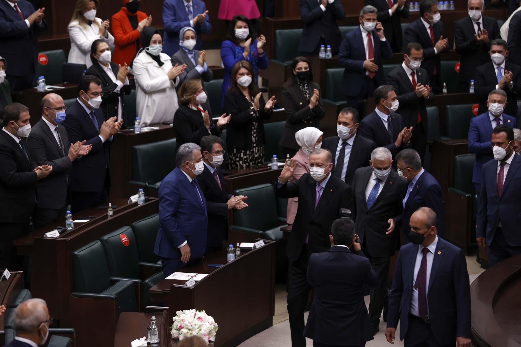 Cumhurbaşkanı Erdoğan AK Parti Grup toplantısında konuştu: Faizi savunanla beraber olamam!